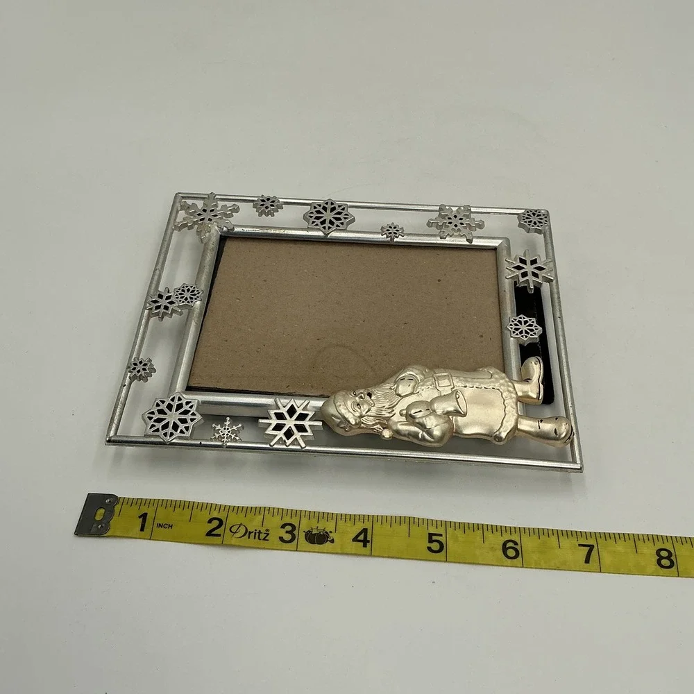 Silver Tone Santa Claus Snowflake Christmas Picture Frame 3.5x5 Holiday Decor